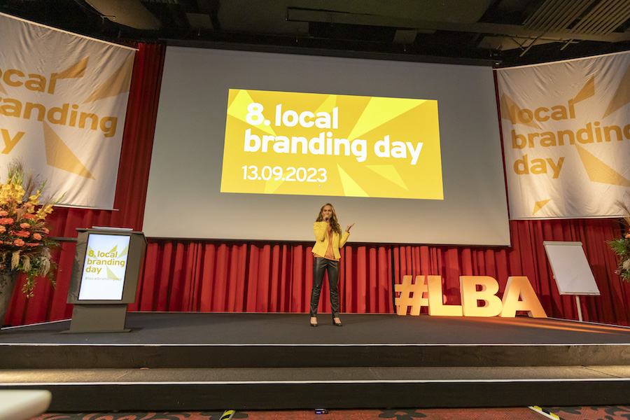 Festival Moderatorin Ilka Groenewold Festival Moderation