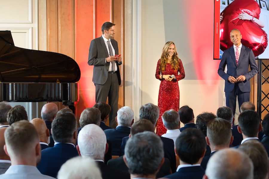 200 Jahre Sparkasse Bodensee Moderatorin Ilka Groenewold Tettnang